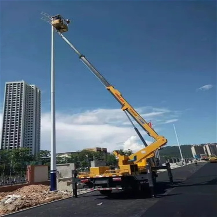 沙湖镇维修路灯的曲臂升降车出租