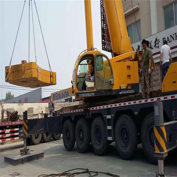 沙湖镇当地吊车出租|机器吊装|75吨|工厂搬迁服务