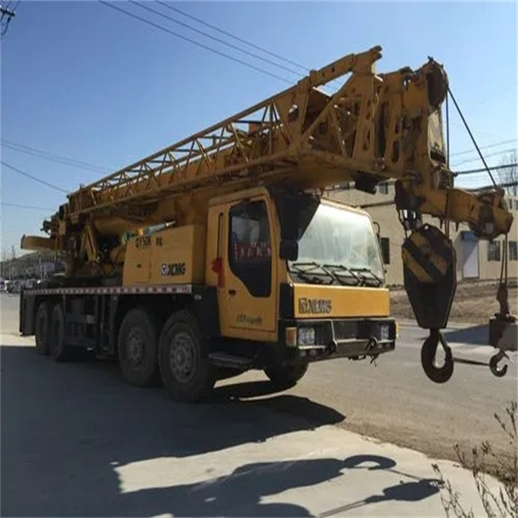 沙湖镇哪里有专业吊车出租